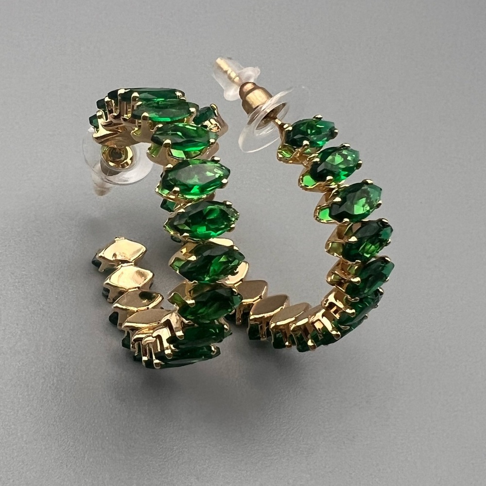 5/25 Elegant Green and Gold Hoop Earrings - Picture 2 of 5